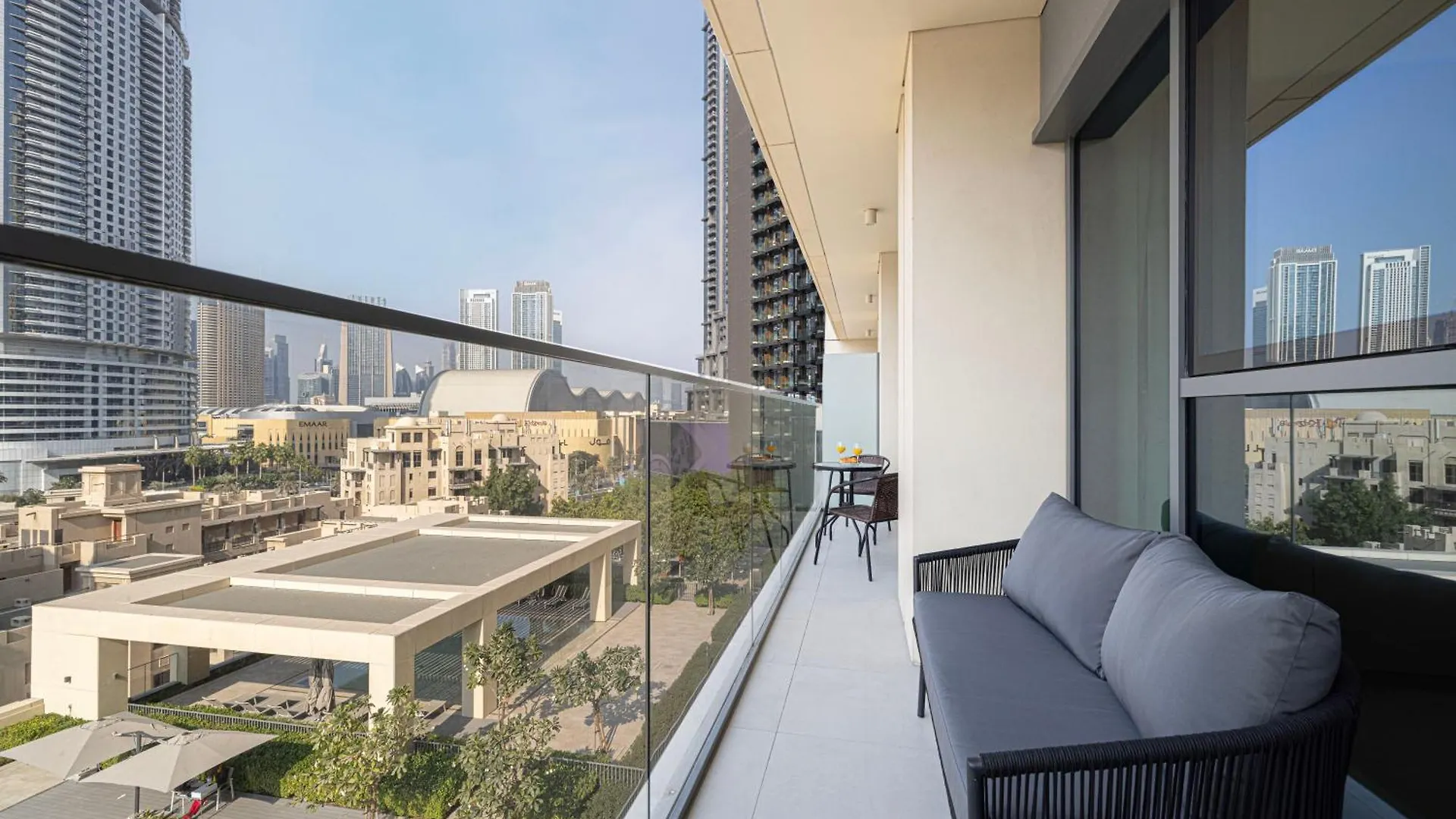 Apartment Full Burj Khalifa View! Brand New 2 Bedrooms! 5Min Walk From Dubai Mall!